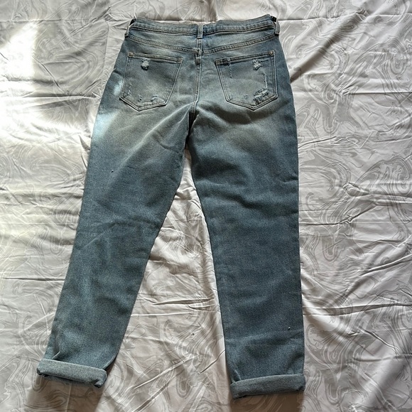 Altar'd State Boyfriend Blue Jeans with Distressed Vintage Look - Picture 6 of 7